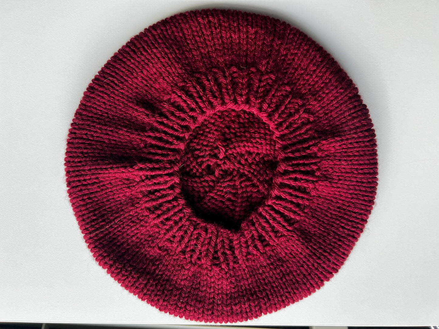 Hand Knit Beret / Burgundy / knitted beret / handmade / Free Shipping