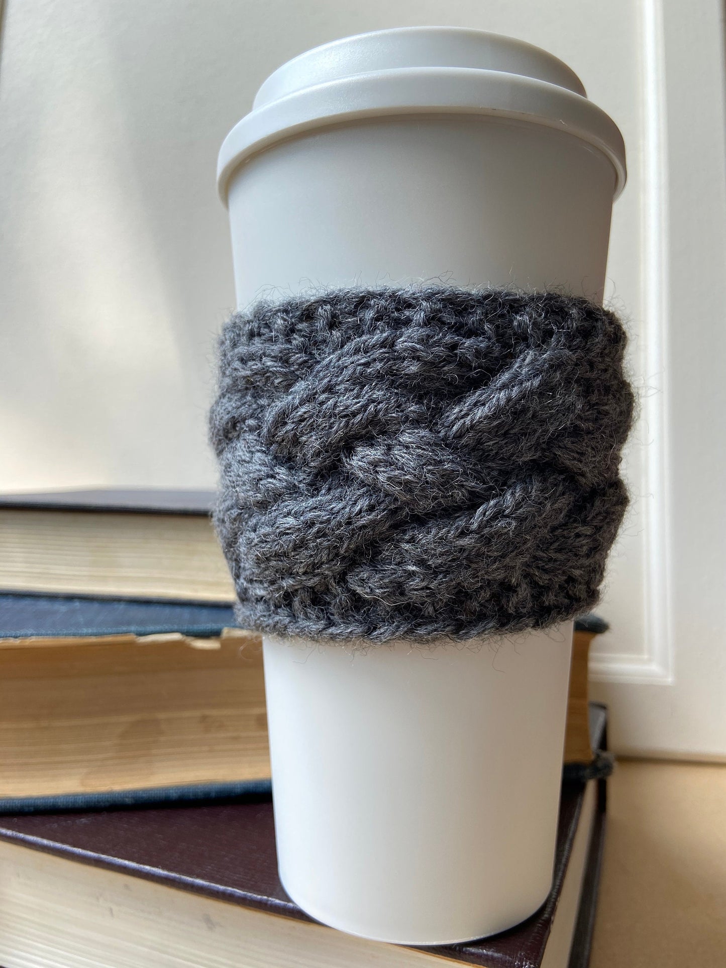 KNITTING PATTERN - Lattice Cable Coffee Sleeve