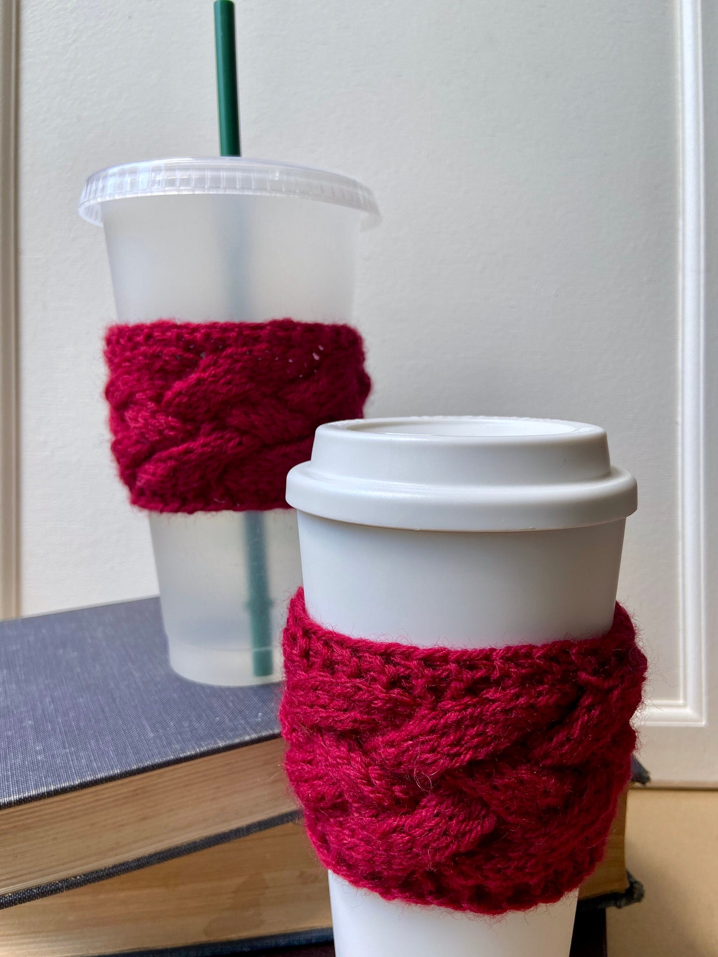 KNITTING PATTERN - Lattice Cable Coffee Sleeve
