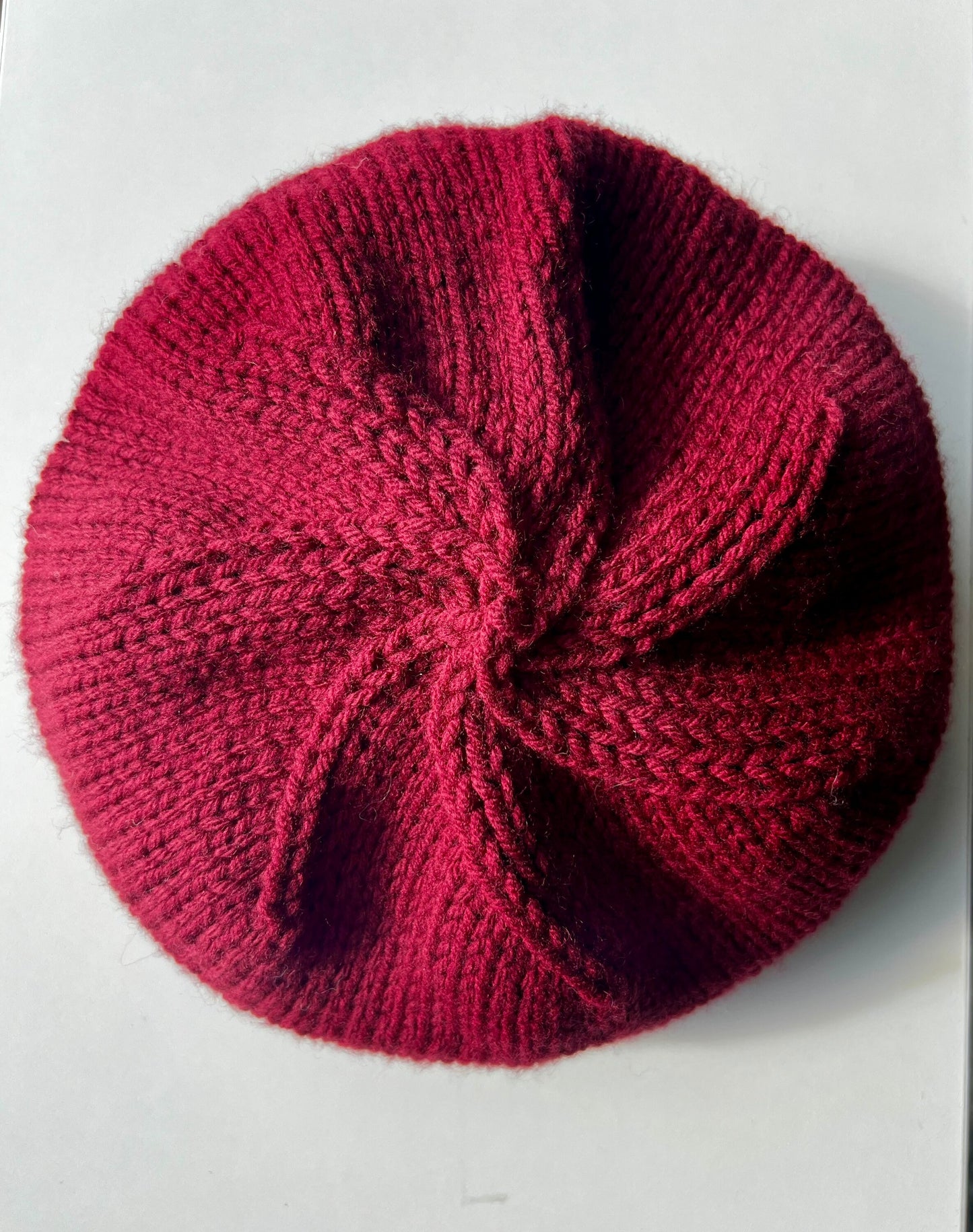 Hand Knit Beret / Burgundy / knitted beret / handmade / Free Shipping