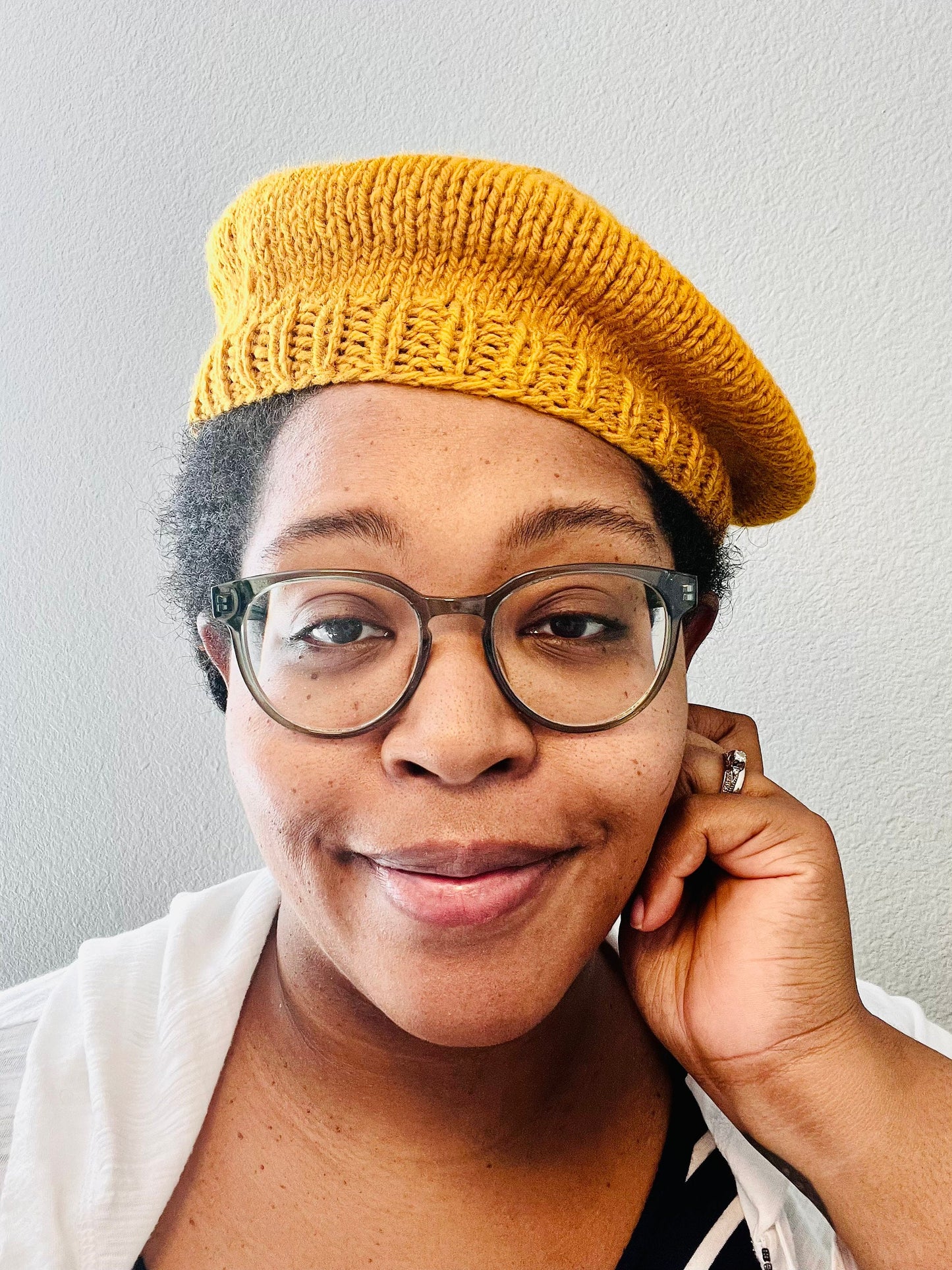 Hand Knit Beret / Mustard Yellow / knitted beret / handmade / Free Shipping
