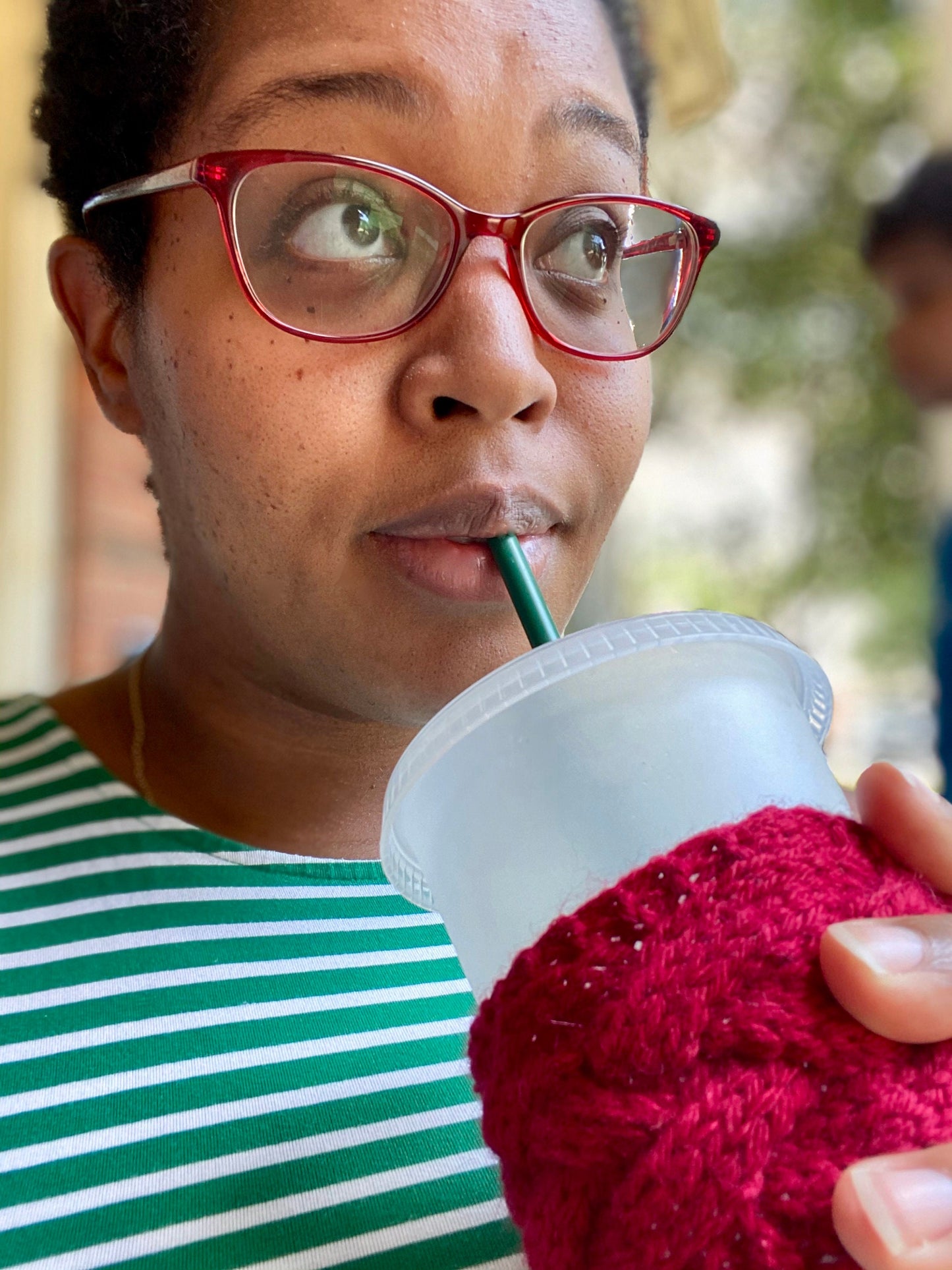 KNITTING PATTERN - Lattice Cable Coffee Sleeve