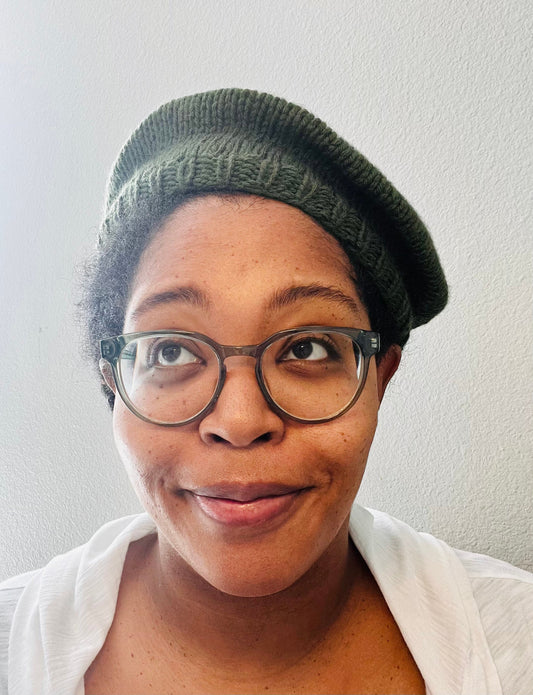 Hand Knit Beret / Army Green / knitted beret / handmade / Free Shipping