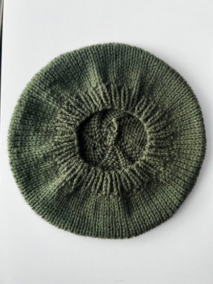 Hand Knit Beret / Army Green / knitted beret / handmade / Free Shipping