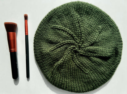 Hand Knit Beret / Army Green / knitted beret / handmade / Free Shipping